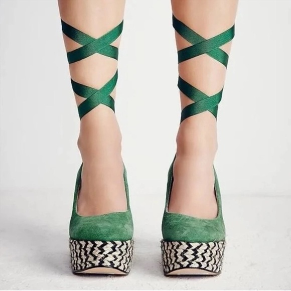 Free People Charade Espadrille Wedge: NWOB - Picture 1 of 15